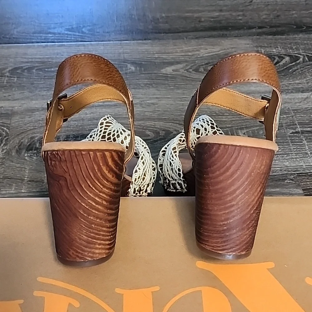 Korks "Natalia" crochet knot Sandals - Picture 5 of 6